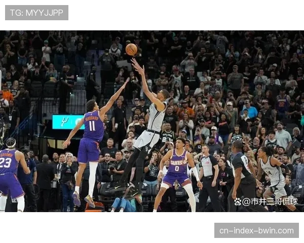 马刺底角三分出手占比33%联盟最高 空间利用效率出色